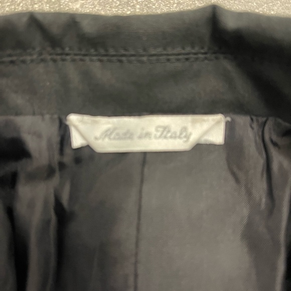 Vintage Moschino made in Italy cheap and chic floral embroidered blazer - Picture 7 of 10